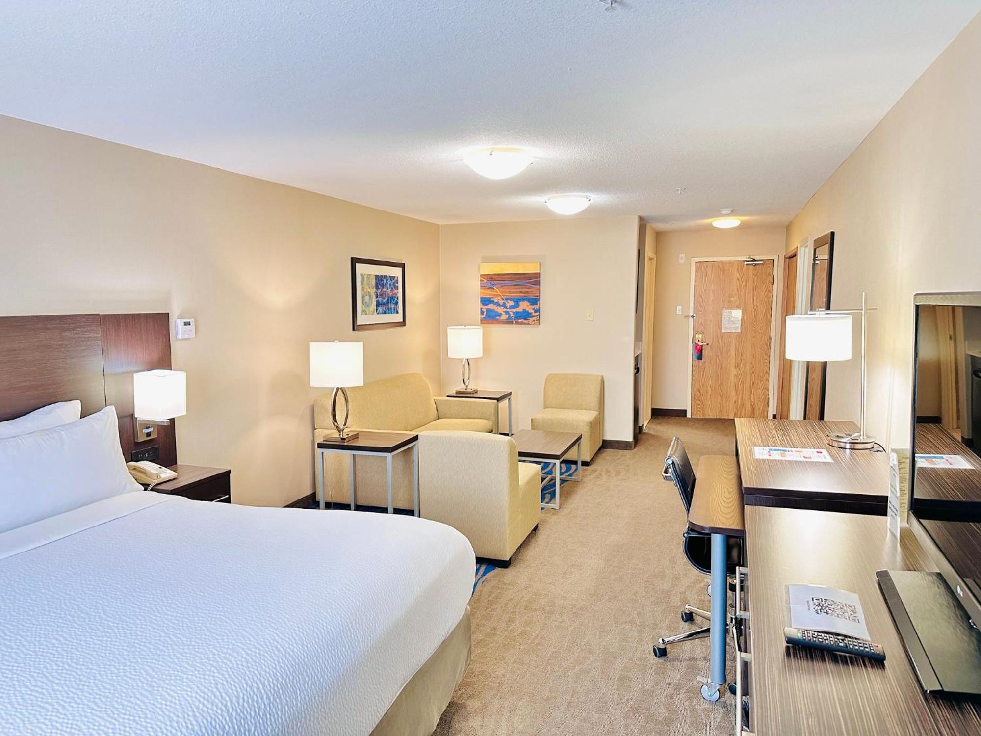 Holiday Inn Hotel & Suites Regina By Ihg Экстерьер фото