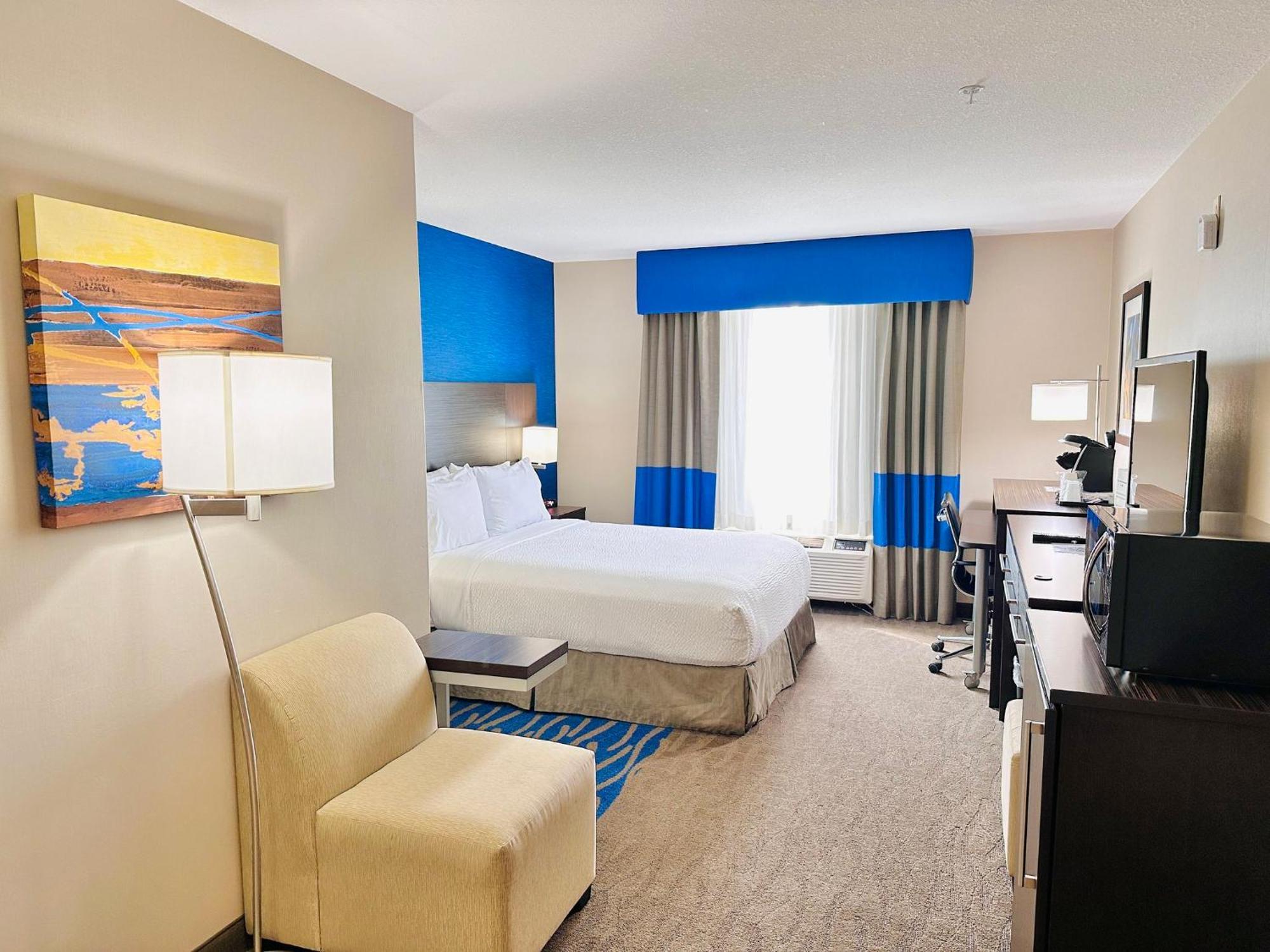 Holiday Inn Hotel & Suites Regina By Ihg Экстерьер фото